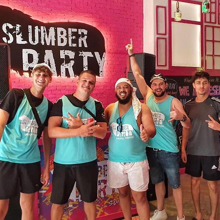 Хостел Slumber Bangkok Soi 1 Екстер'єр фото
