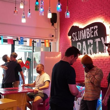 Хостел Slumber Bangkok Soi 1 Екстер'єр фото